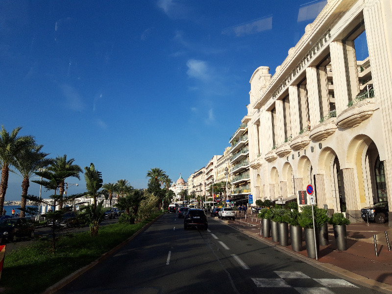 nizza-promenade-des-anglais